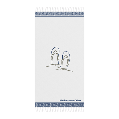 Mediterranean beach cloth with Footprints in the Sand design – soft and expressive