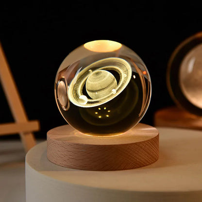 Saturn-focused engraved crystal night light